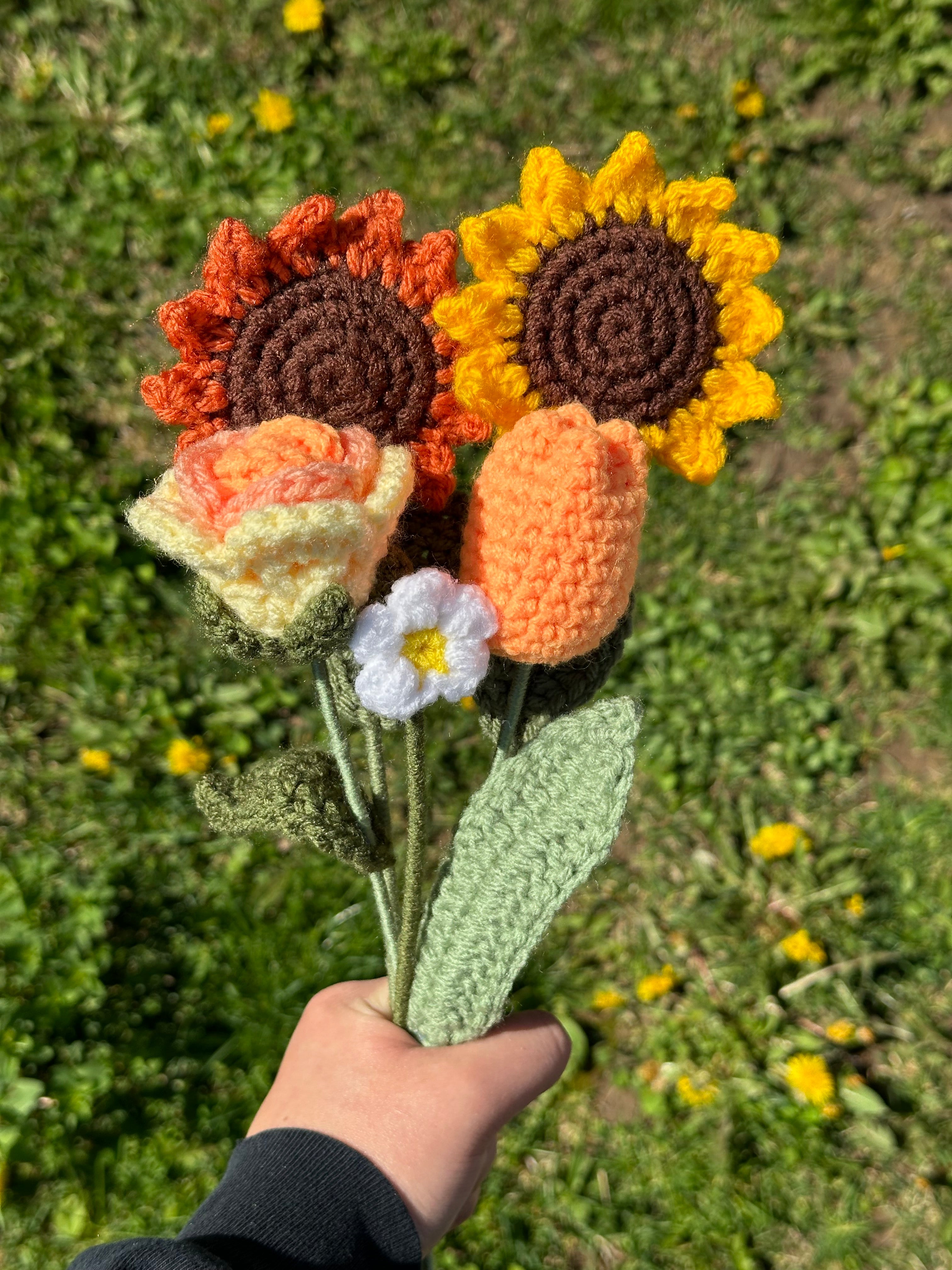 Crochet Ready-made Bouquets